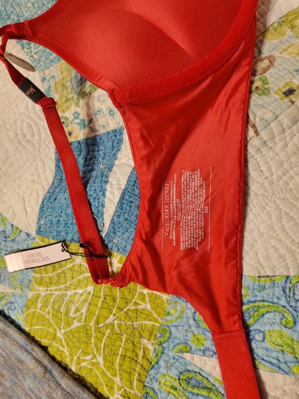 #125 Victoria secret bra - Picture 3 of 3